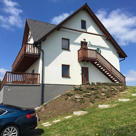 Horske Apartmany Na Pastvinach Vaclavov u Bruntalu Buitenkant foto